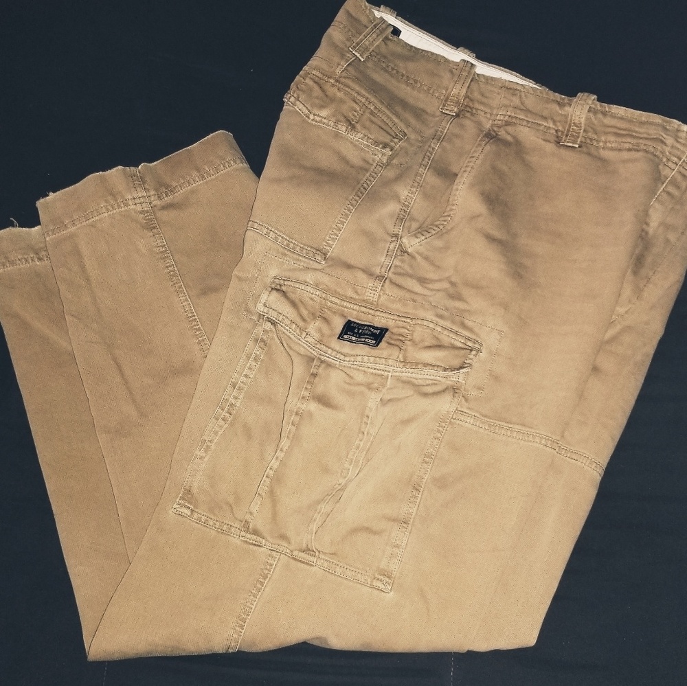 ABERCROMBIE & FITCH - Corduroy Cargo Pants